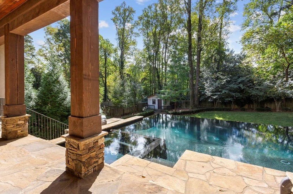37 Wieuca Rd, Atlanta GA  30342-3217 exterior