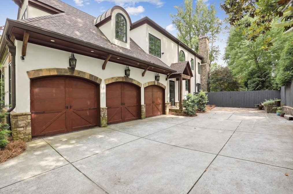 37 Wieuca Rd, Atlanta GA  30342-3217 exterior
