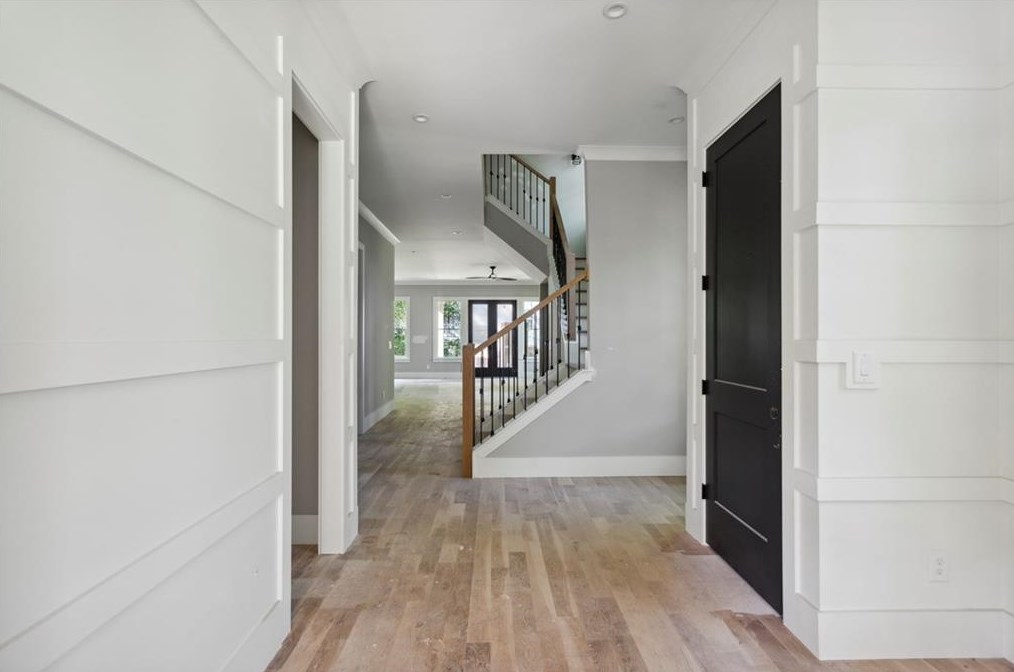 651 Timm Valley Rd, Atlanta GA  30305-4710 exterior