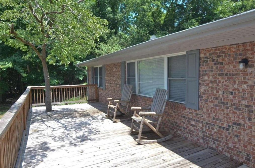 3435 Maynard Cir, Gainesville, GA 30506-3735