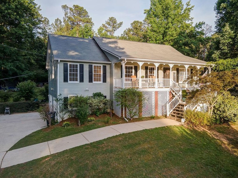 149 Southern Oaks Dr, Dallas, GA 30157-8575