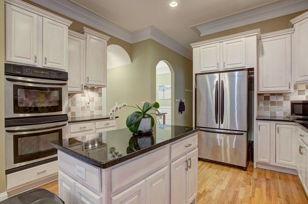 3766 Wescott Cv, Atlanta GA  30319-1625 exterior