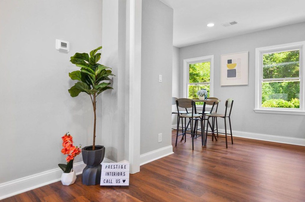 2412 Wood Valley Dr, Atlanta GA  30344-2240 exterior