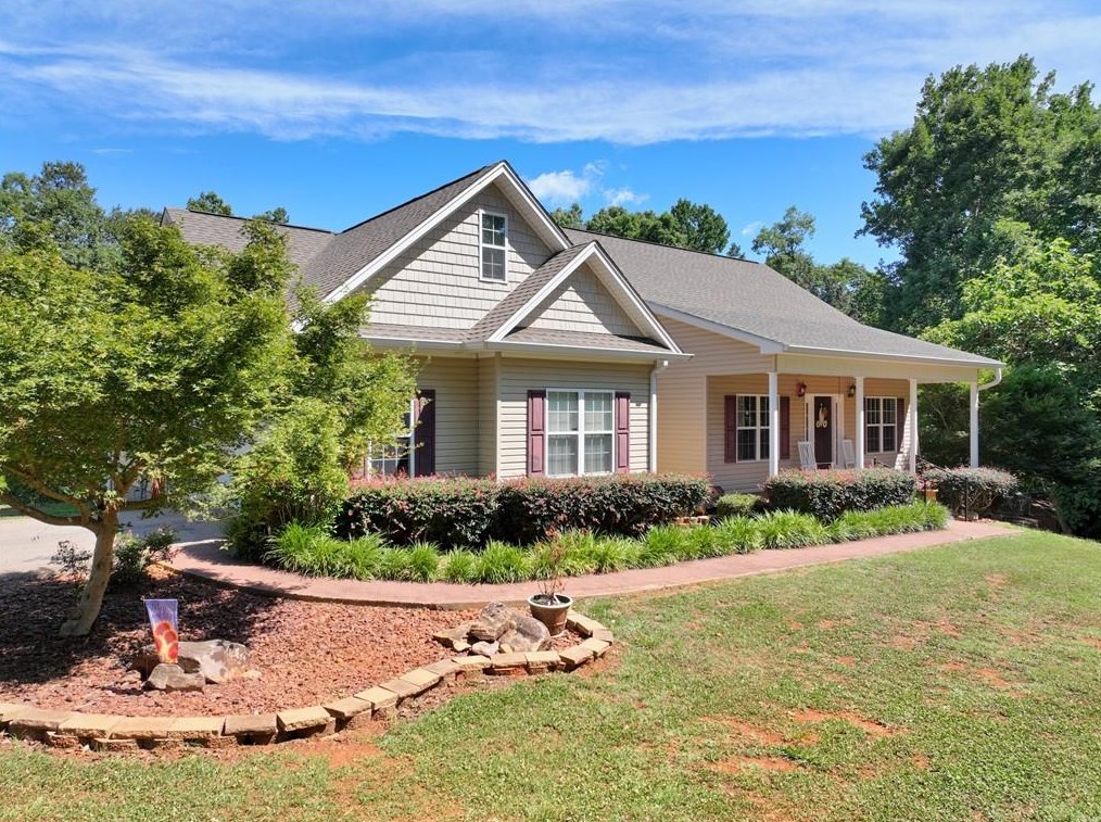 320 Mt Sinai Rd, Lula, GA 30554