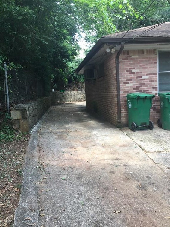 2918 Catalina Dr, Decatur, GA 30032-3522