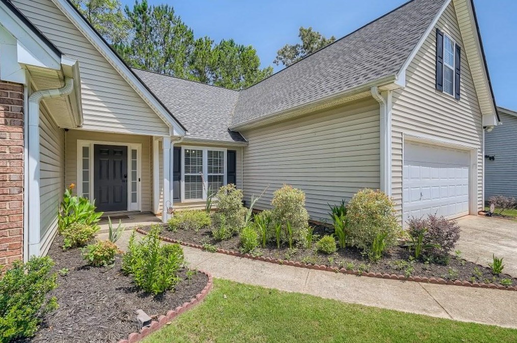 310 Windsor Brook Ln, Lawrenceville, GA 30045-3816