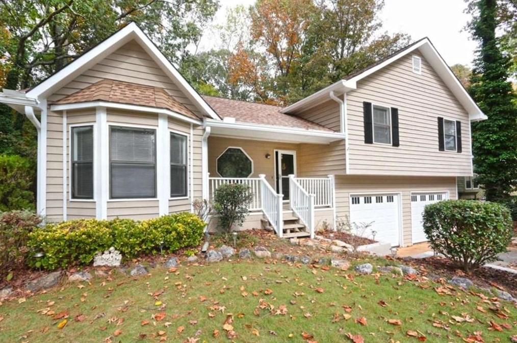 5292 Ferry Creek Ln, Acworth, GA 30102