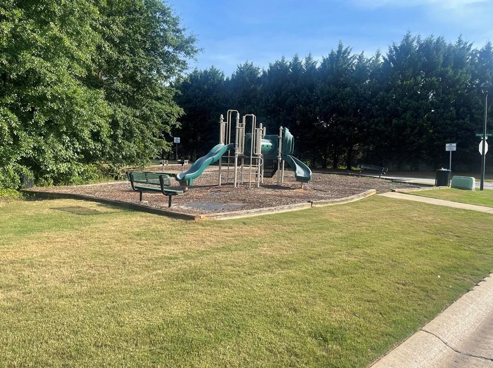 3306 Waldrop Trl, Decatur GA  30034-7425 exterior