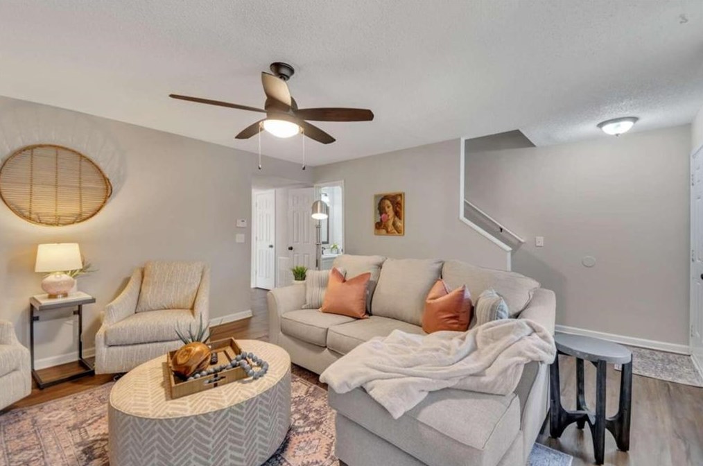 4521 Coopers Creek Cir, Smyrna GA  30082-4811 exterior