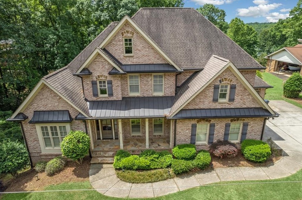 1225 Dixon Cir, Gainesville, GA 30501