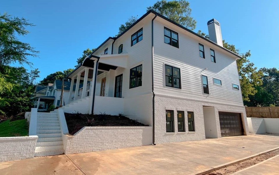 1361 Wessyngton Rd, Atlanta GA  30306-3244 exterior