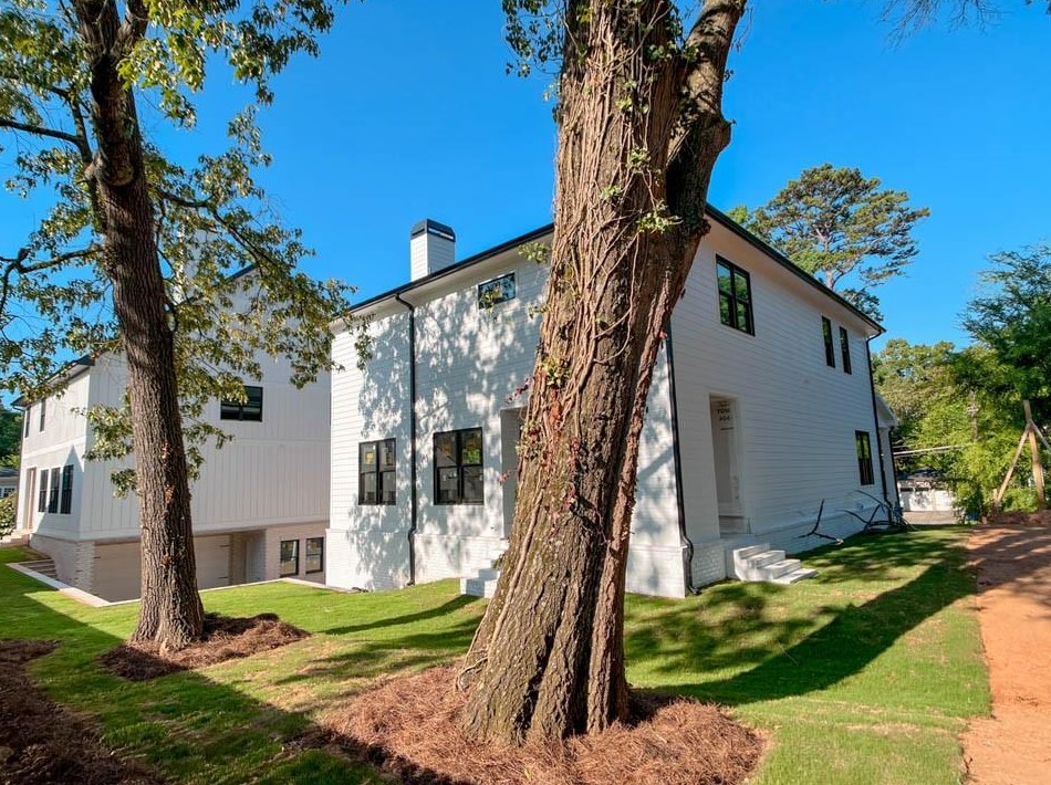 1361 Wessyngton Rd, Atlanta GA  30306-3244 exterior
