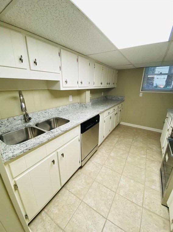 1498 Sanden Ferry Dr, Decatur GA  30033-3323 exterior