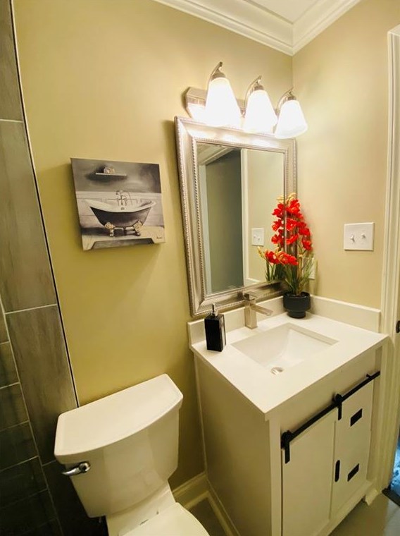 1498 Sanden Ferry Dr, Decatur GA  30033-3323 exterior