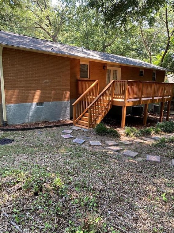 1498 Sanden Ferry Dr, Decatur GA  30033-3323 exterior