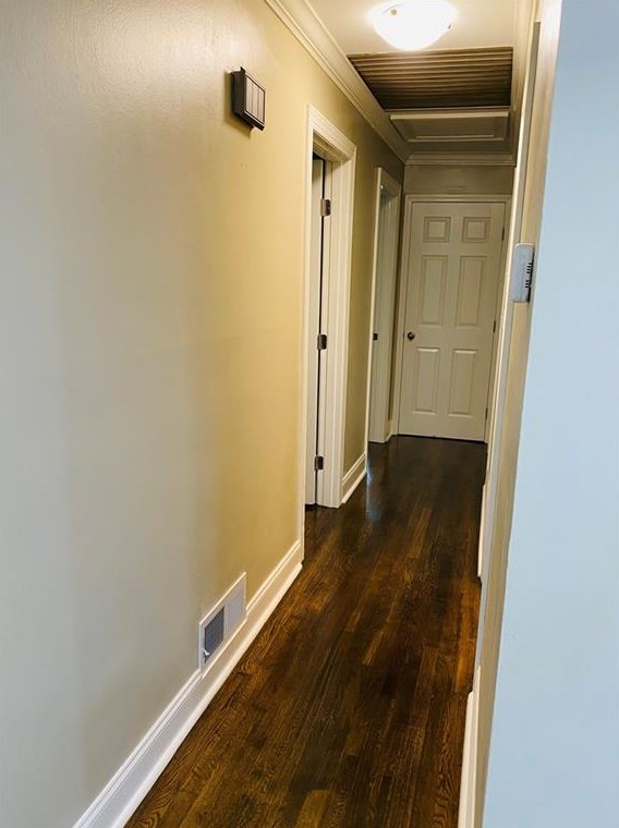 1498 Sanden Ferry Dr, Decatur GA  30033-3323 exterior