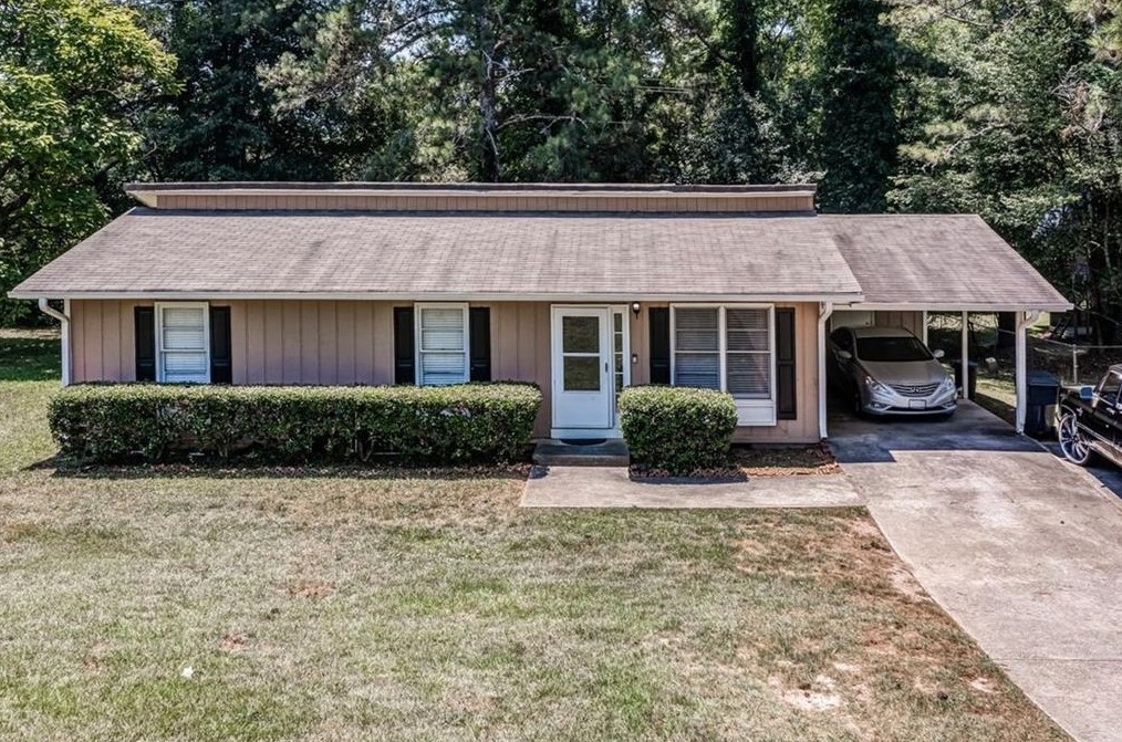 724 Old Conyers Rd, Stockbridge, GA 30281