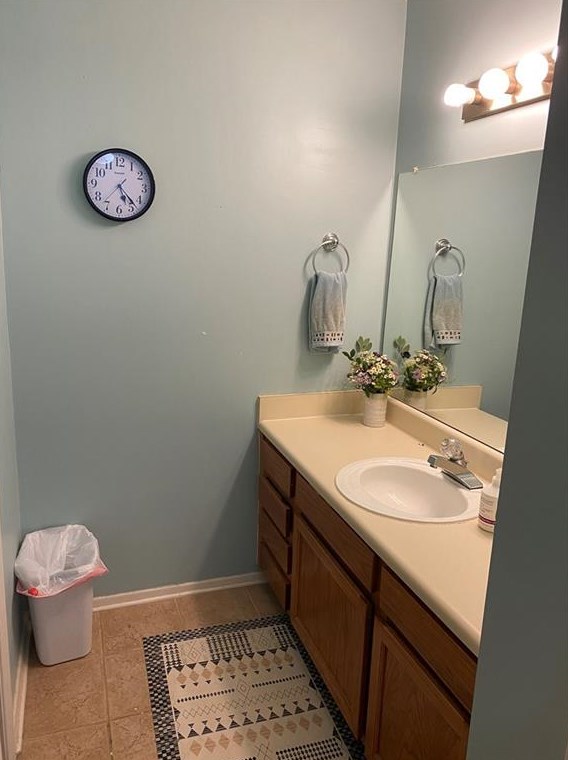 318 Tuxworth Cir, Decatur GA  30033-5616 exterior