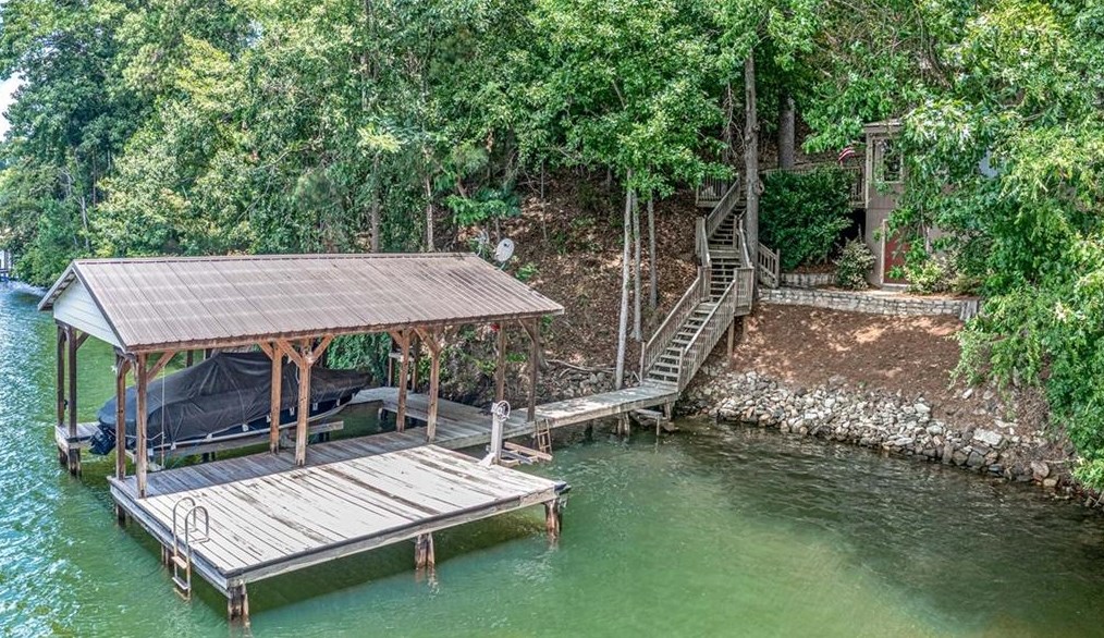 127 Cowan Ct, Cave Spring, GA 30124