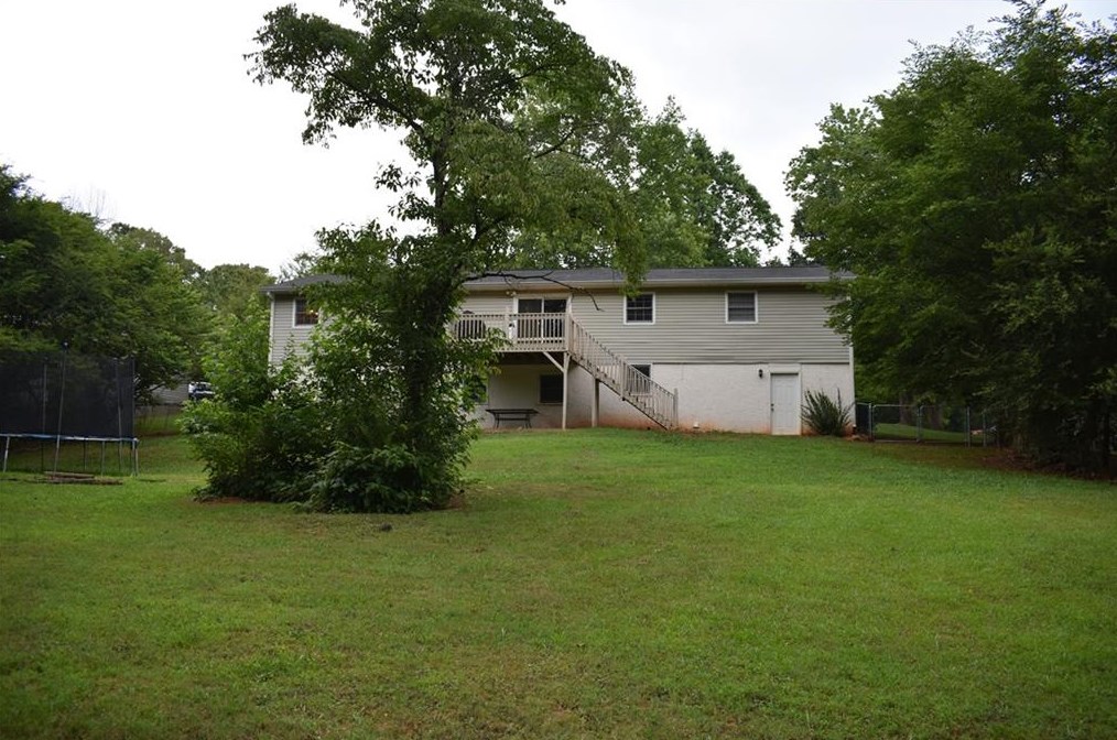 92 Timber Pass, Dallas GA  30157-5275 exterior