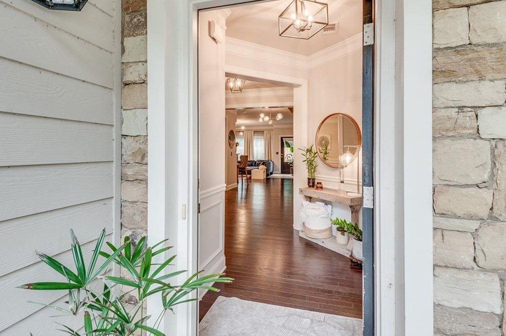 715 Township Cir, Alpharetta, GA 30004-0572