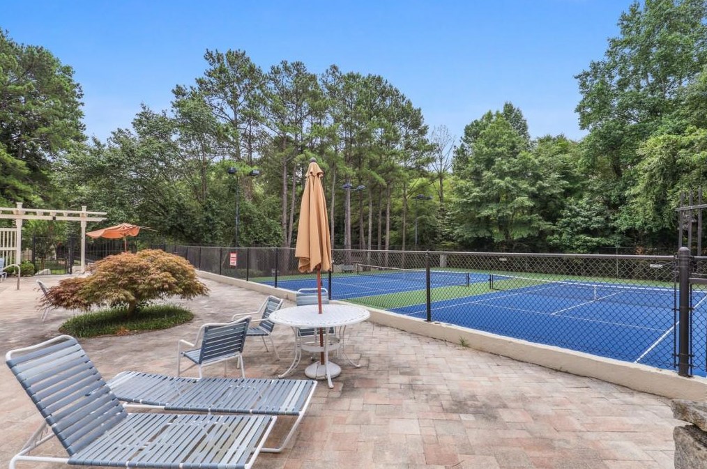 61 Middleton Ct, Smyrna GA  30080-8053 exterior
