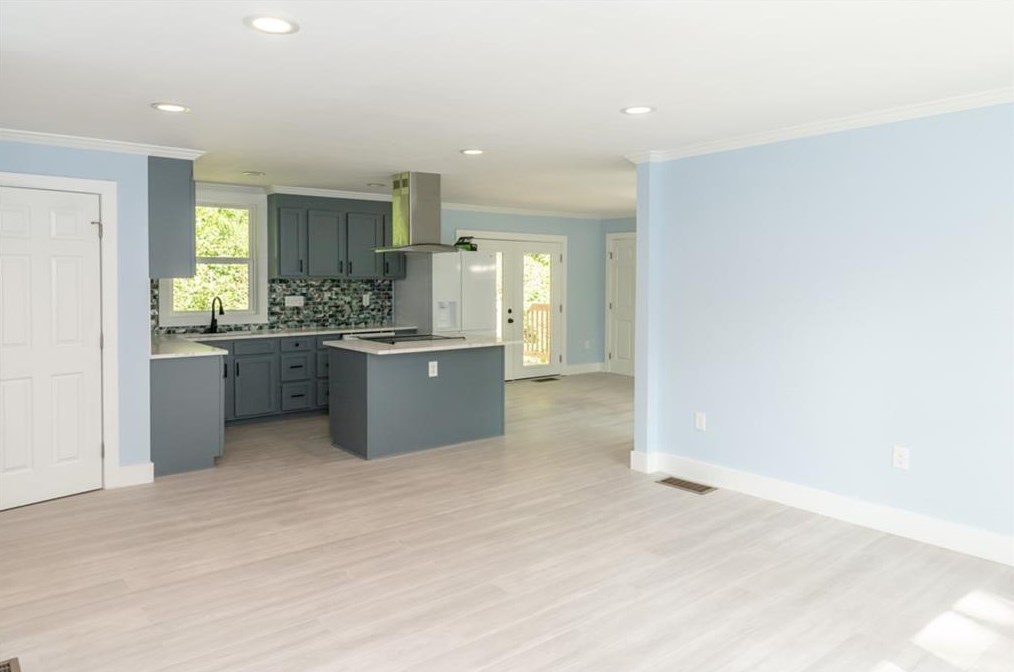 2689 Rainbow Forest Dr, Decatur GA  30034-1922 exterior