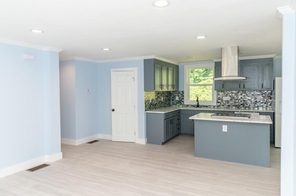 2689 Rainbow Forest Dr, Decatur GA  30034-1922 exterior