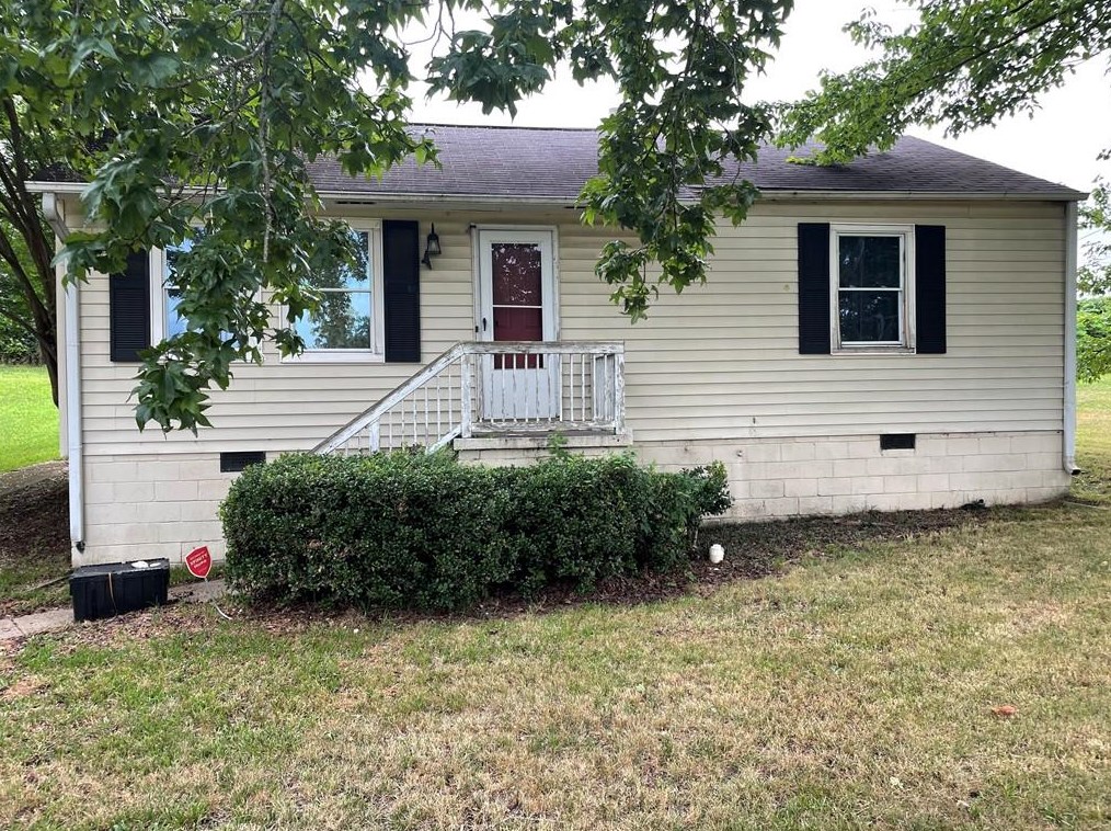649 Riverside Dr Ne, Marietta, GA 30060
