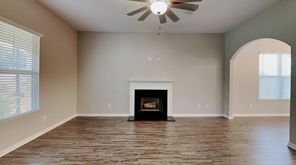539 Stable View Loop, Dallas, GA 30132-6223
