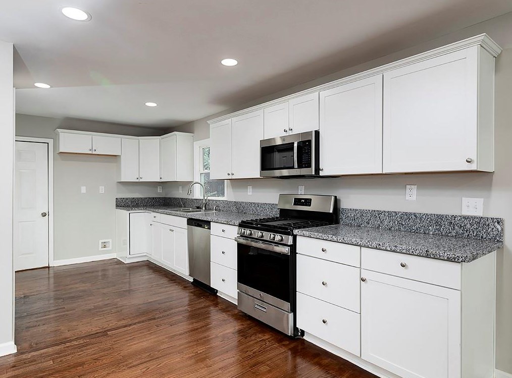 1940 Bonner St, Decatur GA  30032-4105 exterior