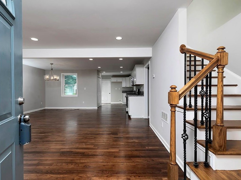 1940 Bonner St, Decatur GA  30032-4105 exterior