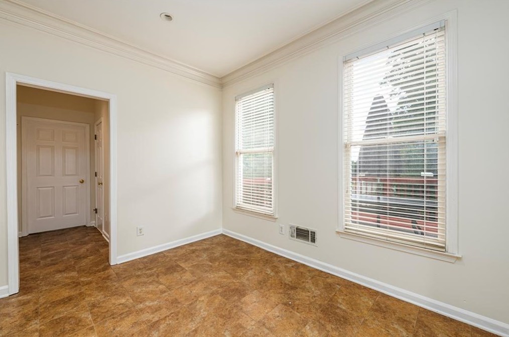 2871 Chapel Ridge Cir, Decatur GA  30034-7200 exterior