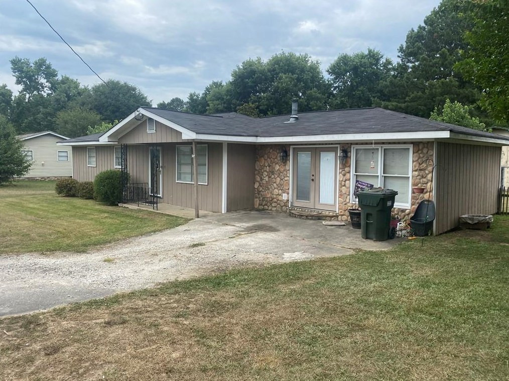 107 Pierce Rd, Hiram, GA 30141