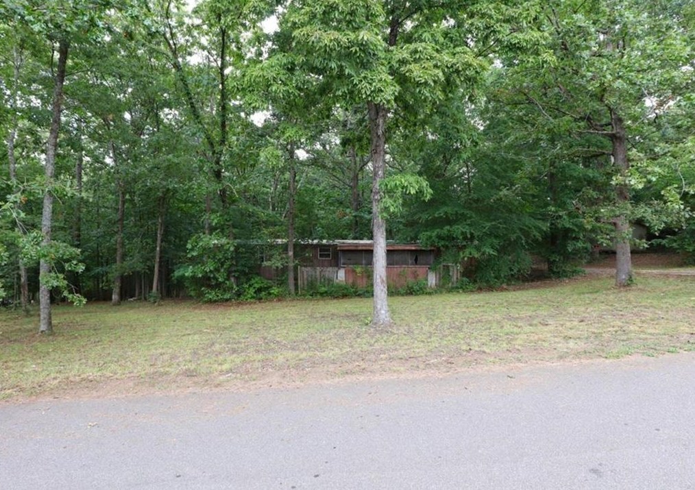 2 Allatoona Woods Trl, Acworth GA  30102-6722 exterior