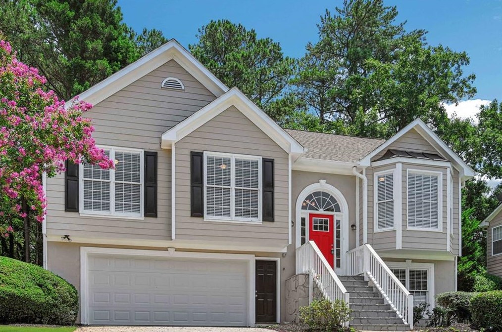 662 Overlook Wood Way, Lawrenceville GA  30043-6258 exterior