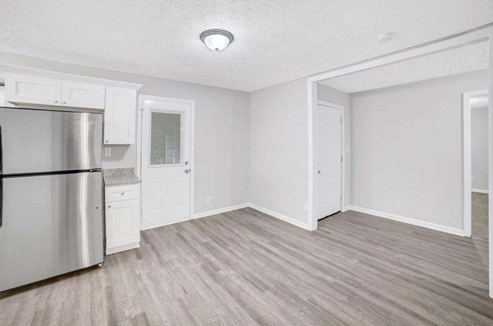 3259 Sir Gregory Mnr, Lawrenceville GA  30044-4284 exterior