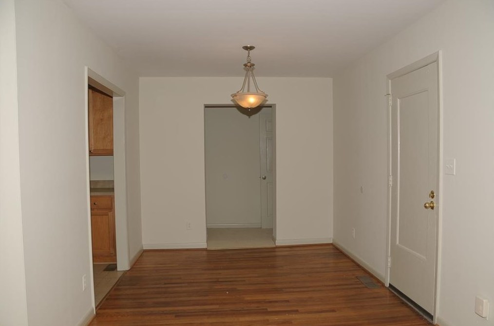 3174 Vine Cir, Decatur GA  30033-5109 exterior