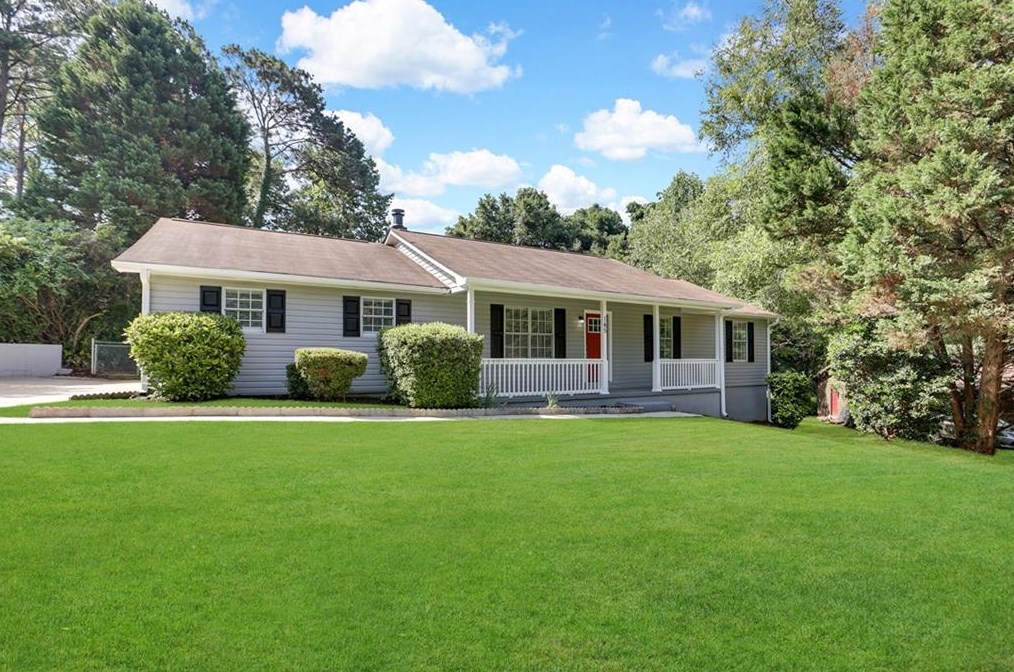 145 Old Lantern Dr, Stockbridge, GA 30281
