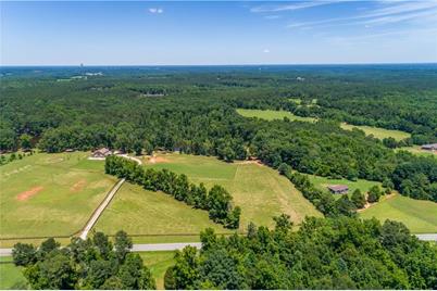 4261 Sandy Creek Rd Madison Ga 30650 Mls 6027155 Coldwell Banker