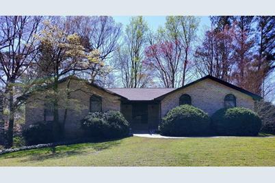 1331 Hampton Hall Dr Ne Brookhaven Ga 30319 Mls 6528431