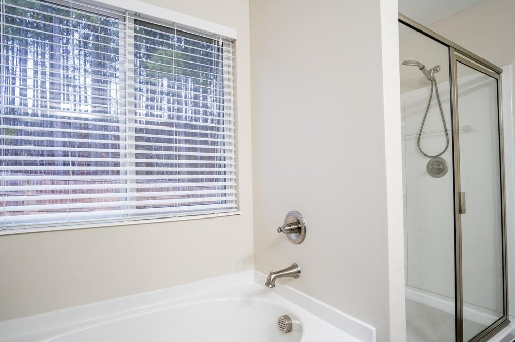 283 Moonlit Trl, Dallas GA 30132-7579 exterior