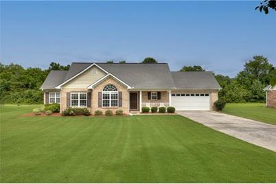 126 Brookstone Drive SW, Calhoun, GA 30701 - Photo 1