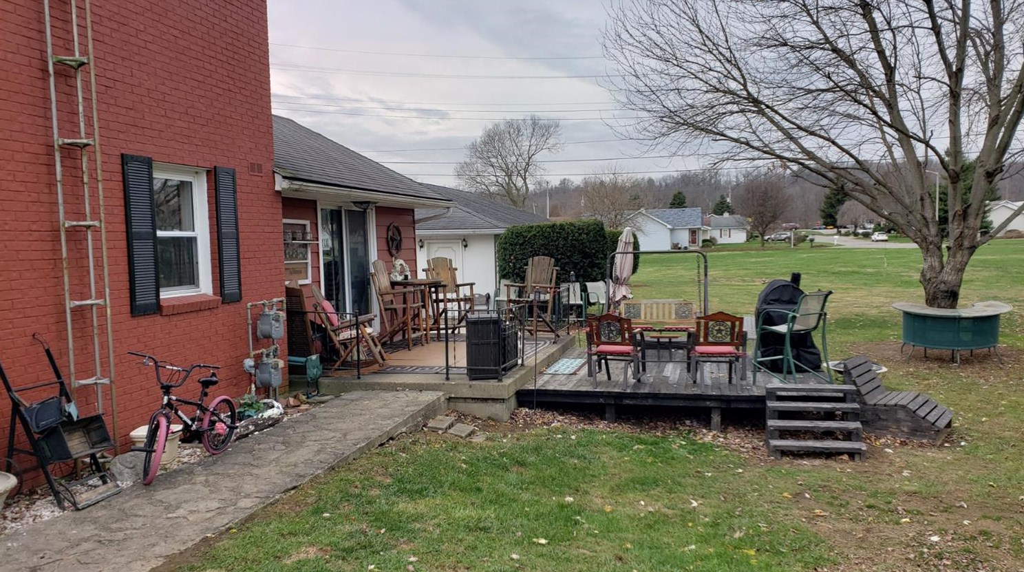 2505 Grand Ave, Jennings, IN 47331-2437