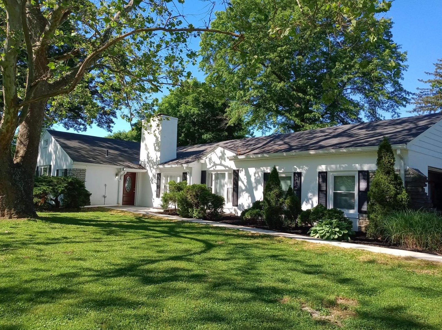 715 Sunnyside Ave, Aurora, IN 47001
