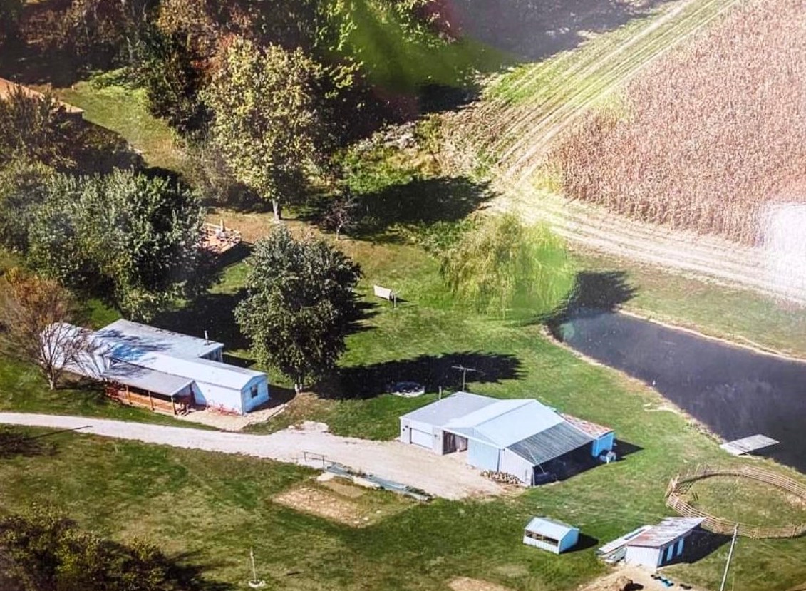 9264 Aberdeen Rd, Rising Sun, IN 47040-9795
