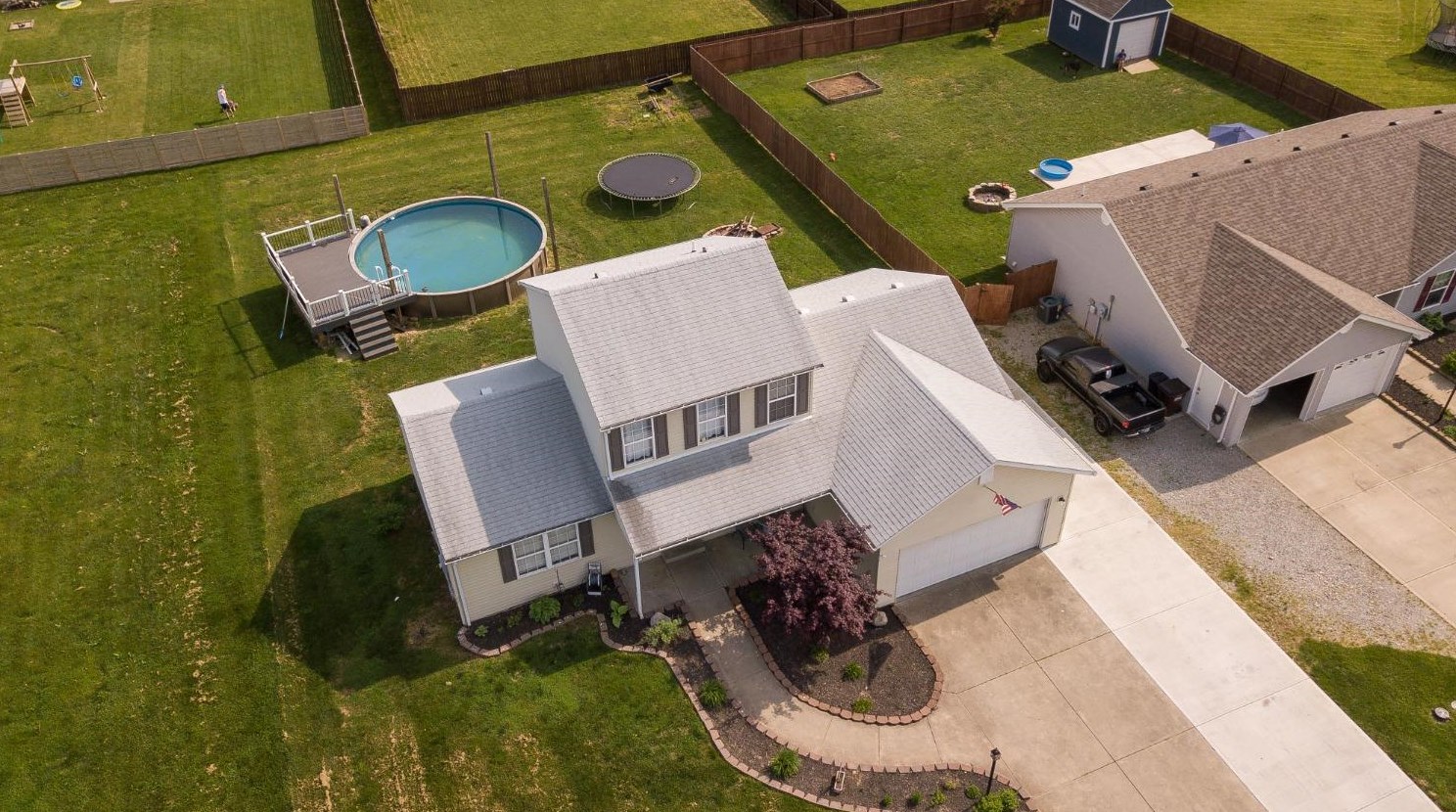 1321 Finn Ln, Rising Sun, IN 47040-9397