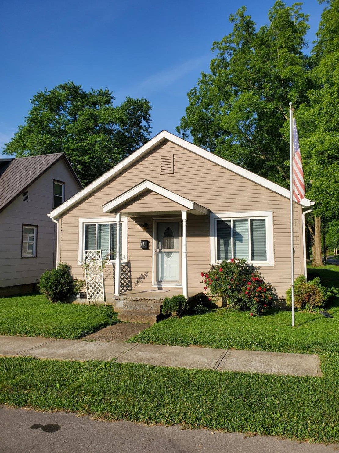 611 Liberty St, Braytown, IN 47043-1123