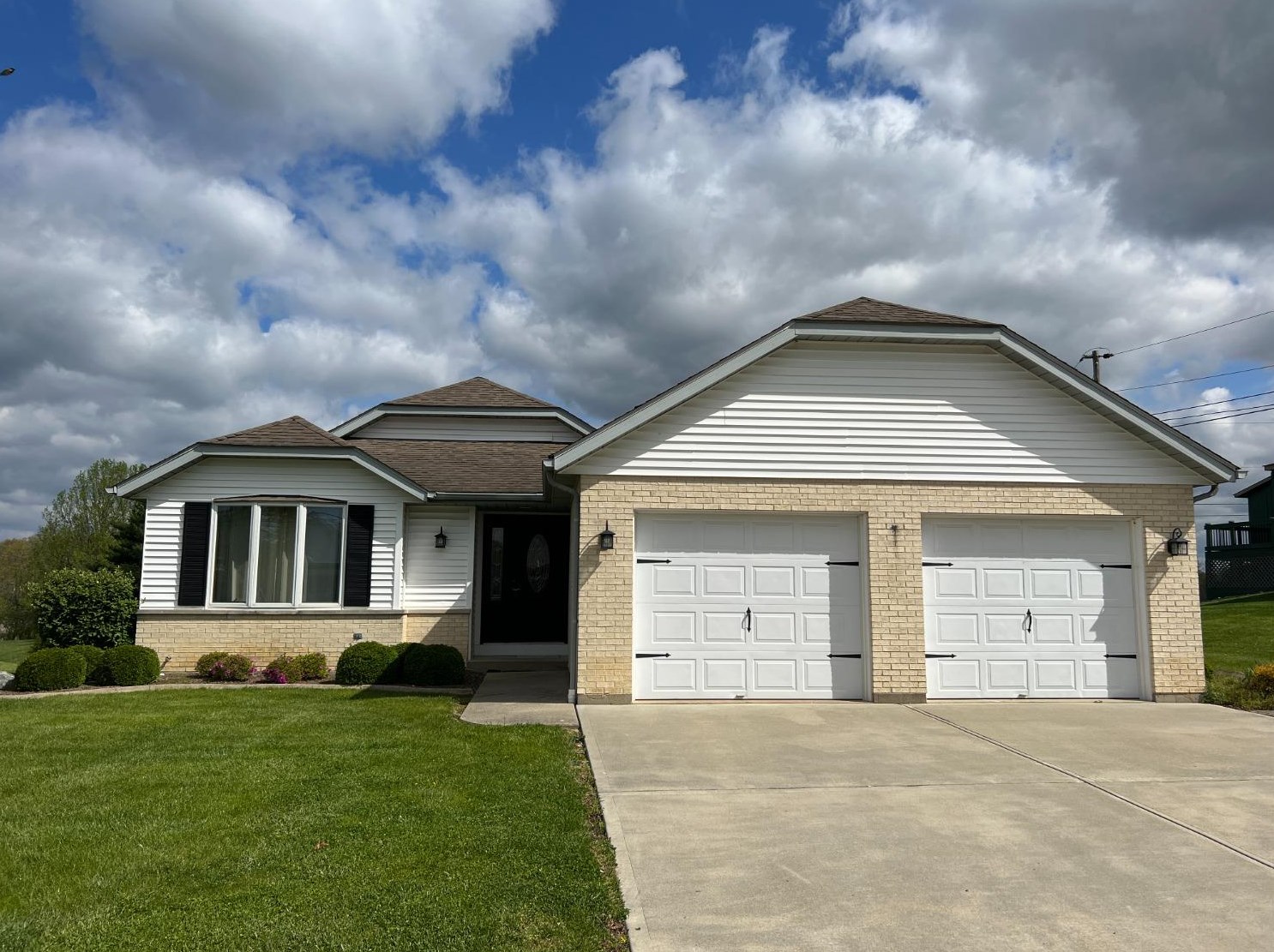 22081 Water St, West Brook Acres, IN 47006-8455