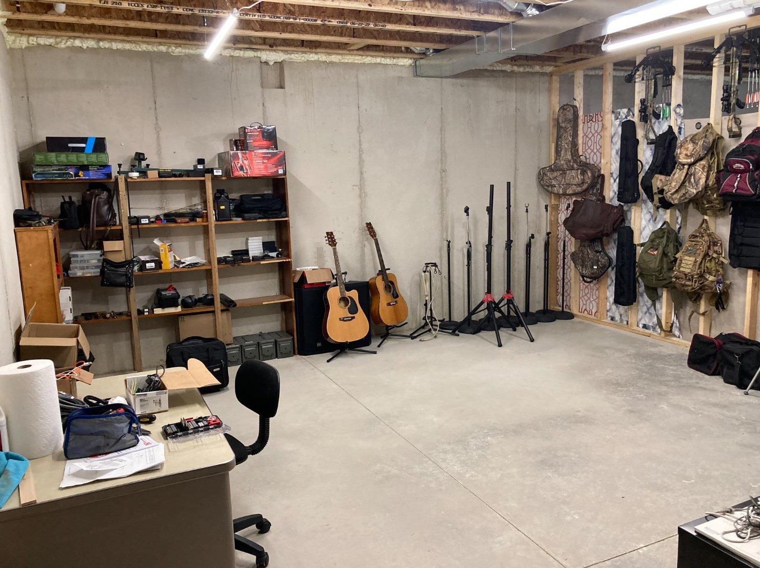 7952 State Rd 25, Rochester IN 46975-7517 exterior